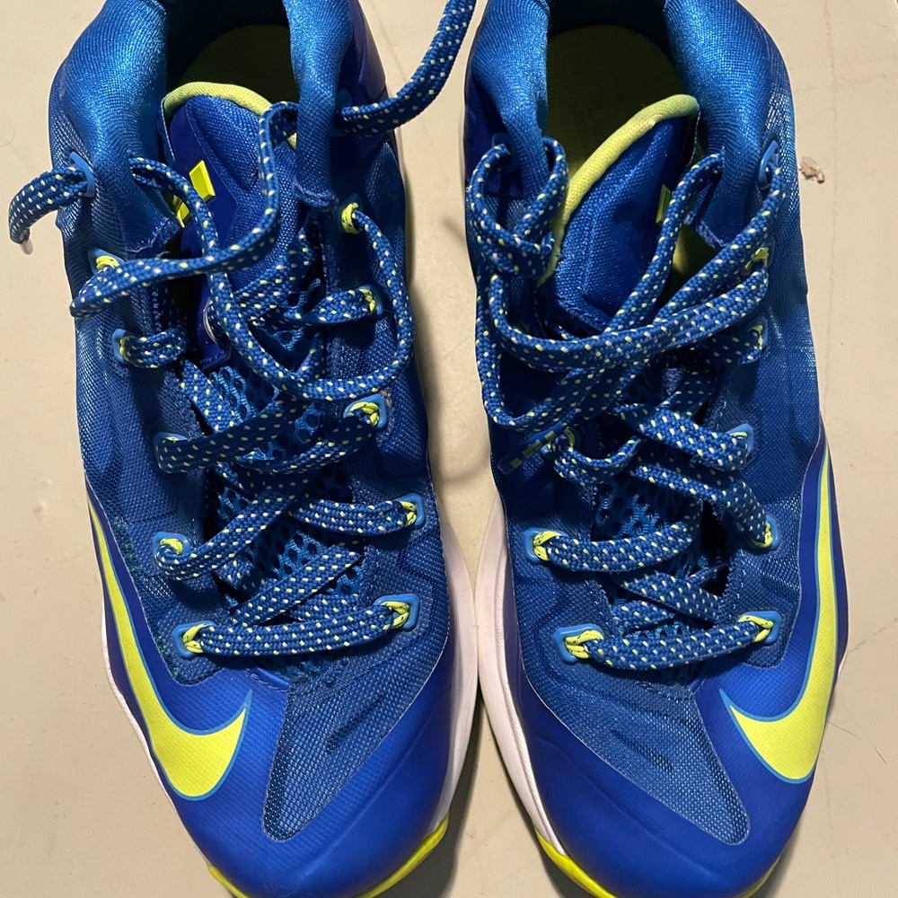 Lebron Sprites - Picture 2 of 3
